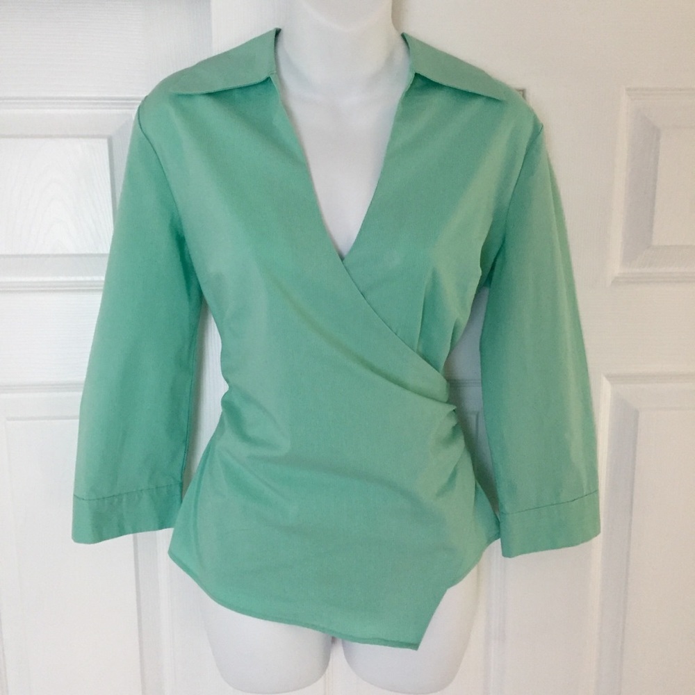 NY&C pin striped blouse